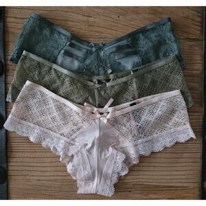 Victoria's Secret Very Sexy Cheeky Hipster Panty Bundle sz xSmall New